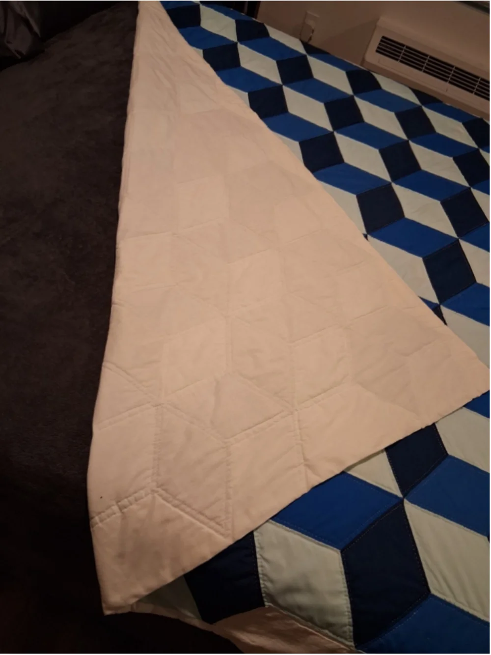 VTG Handmade Quilt Tumbling Block Pattern Cubework Optical Illusion Blue 84